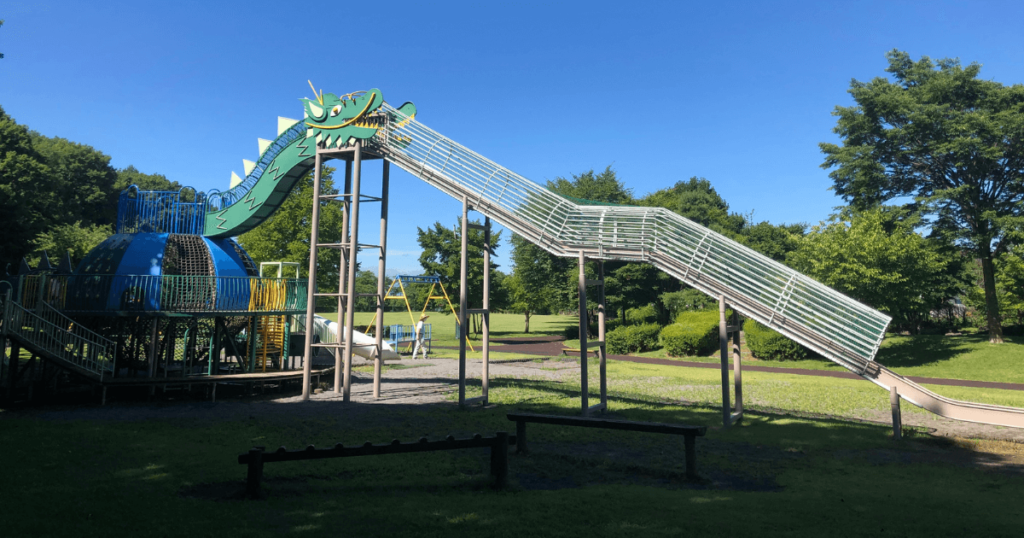 龍神の社公園「龍の広場」