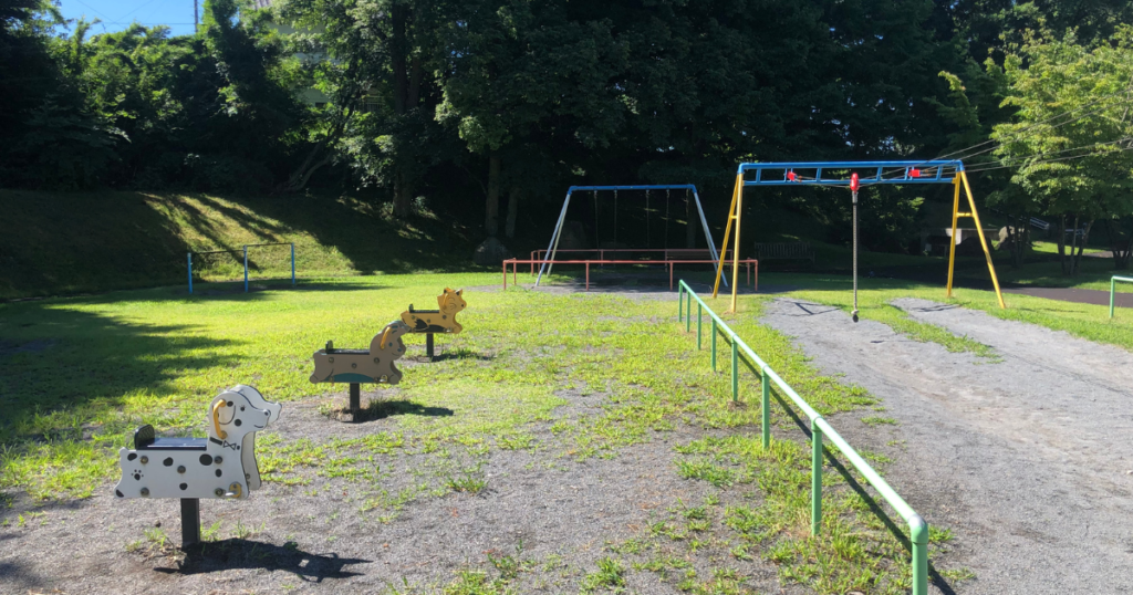 龍神の社公園「龍の広場」